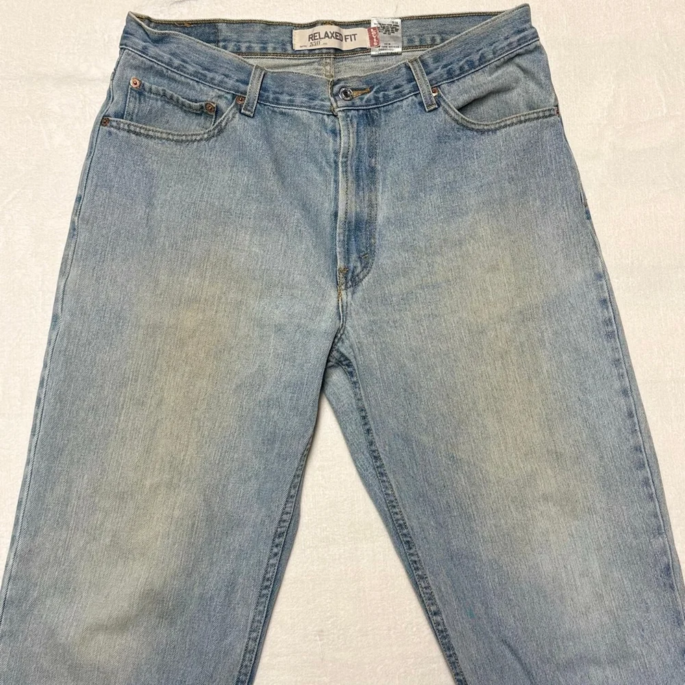 Men's Levi's Relaxed Fit Light Wash Jeans Waist 35x32